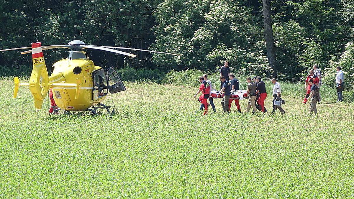 49-Jähriger wird abtransportiert