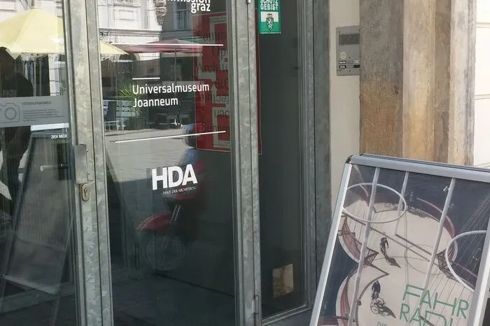 Noch bis zum 14. August kann man dienstags bis sonntags von 10 bis 18 Uhr ...