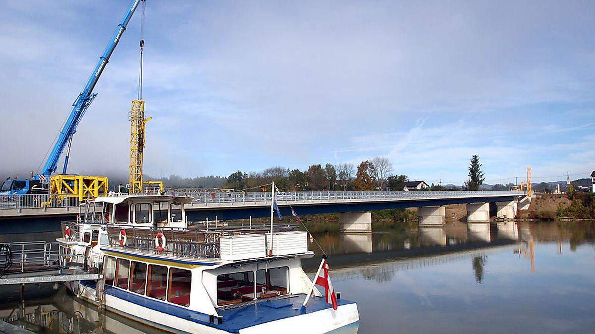 Die Draubrücke Stein kurz vor der Freigabe im jahr 2012