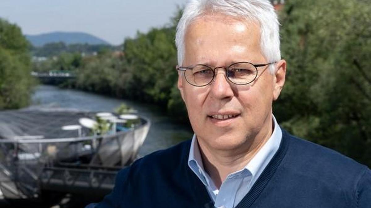 Wolfgang Skerget bespielt seit 2017 die Murinsel