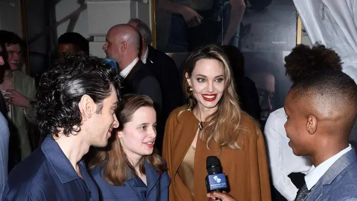 Angelina Jolie 