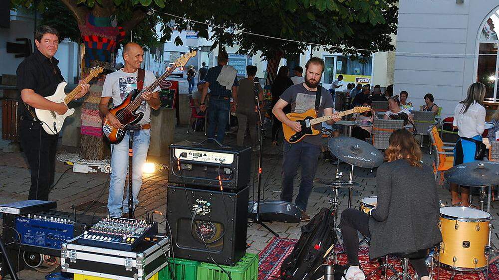 Die Band „Bluesconnection“ spielte im „Cafino“ in Wolfsberg für einen guten Zweck