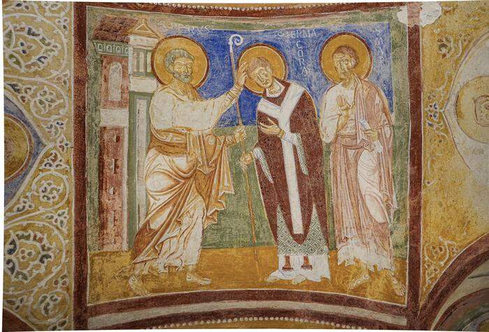 Die Fresken zeigen die Heiligen Petrus, Hermagoras und Markus