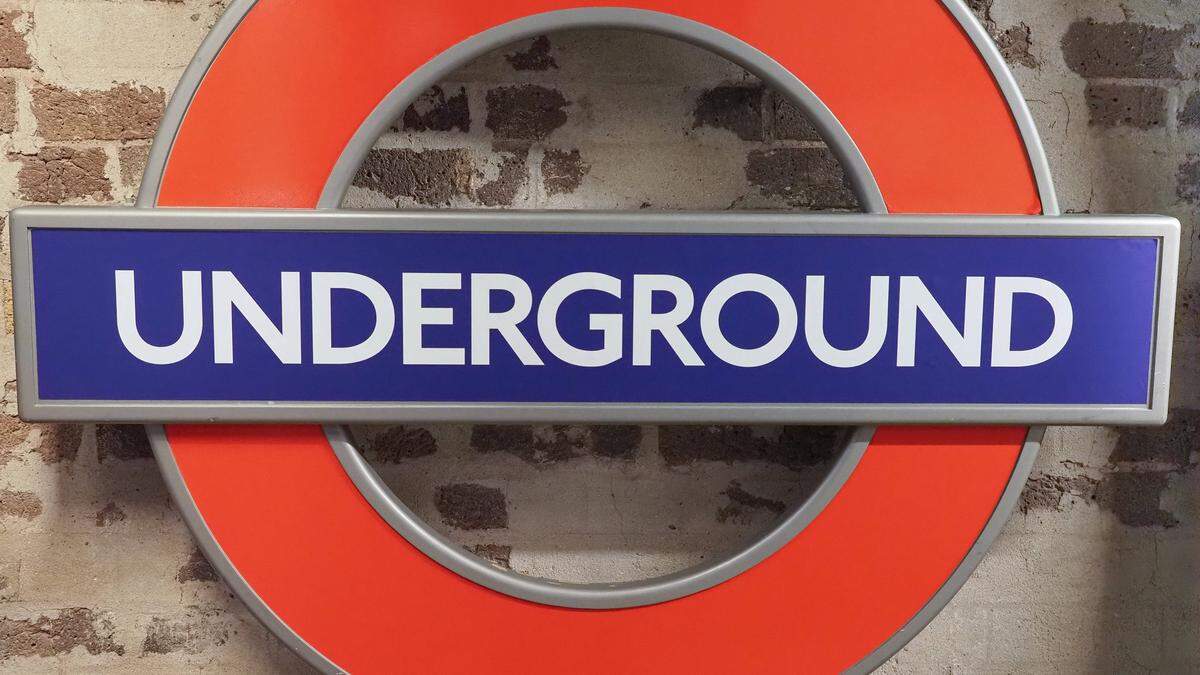 Die Londoner U-Bahn ist die älteste Untergrundbahn der Welt 