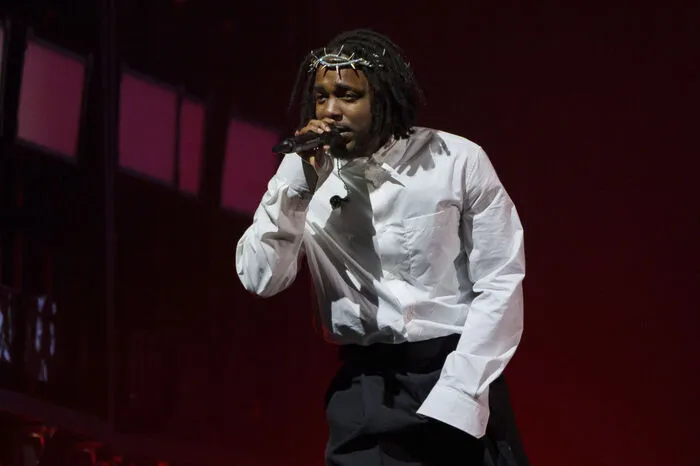 Letzter Headliner am Sonntagabend sollte US-Rapper Kendrick Lamar sein