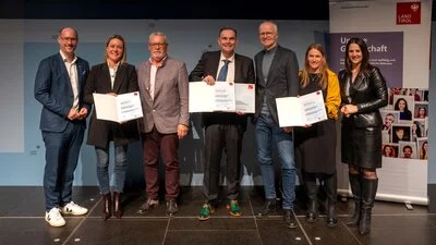 Die Ausgezeichneten in eine Reihe