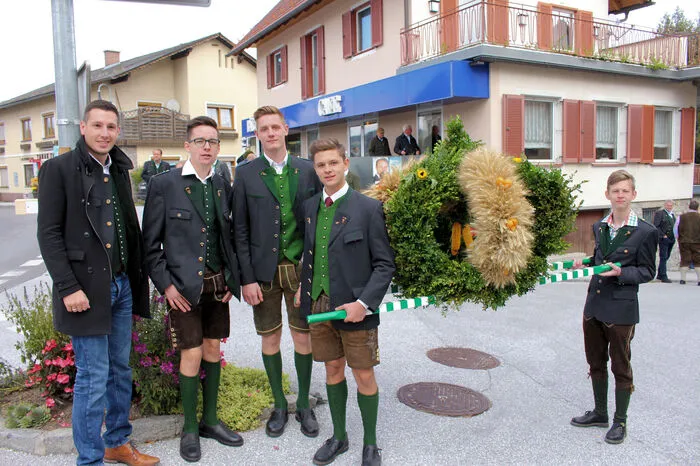 Die Erntekrone war ein Highlight der Feierlichkeiten.