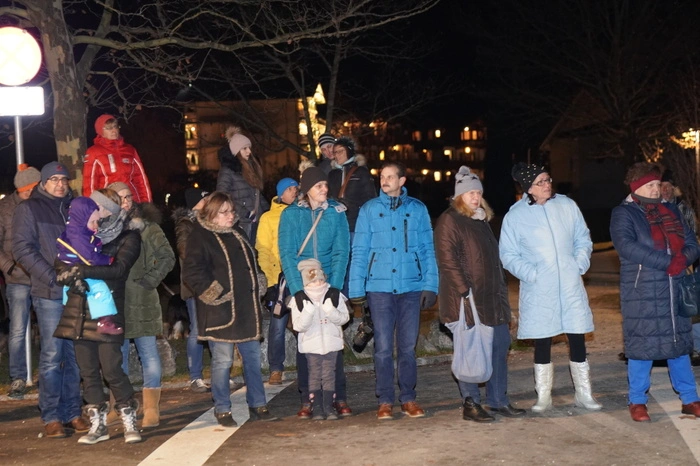 Klicken Sie sich bitte durch die Fotoserie