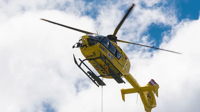 Die verletzte Paragleiterin wurde in das Lienzer Spital geflogen