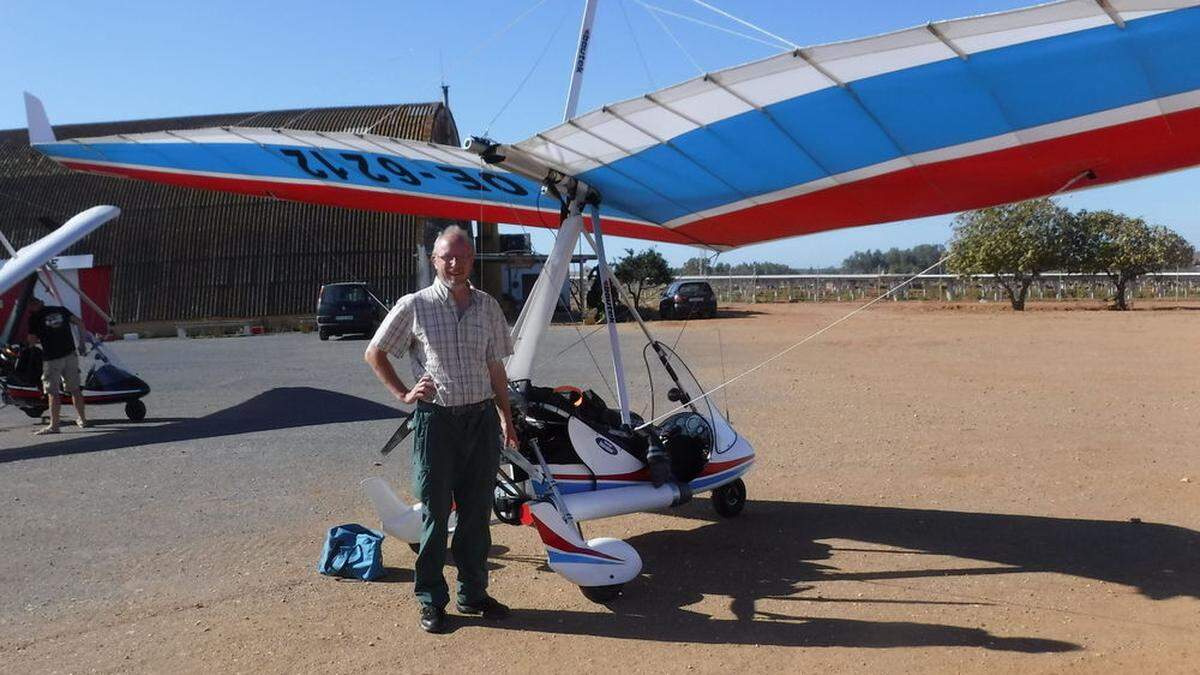 Erich Klug fliegt seit 39 Jahren, es ist seine große Leidenschaft.