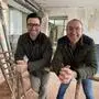 David und Johann Trummer vom „Bauernstadl“ behalten den Umbau des „Savaro“ zu einem Stadtheurigen genau im Blick