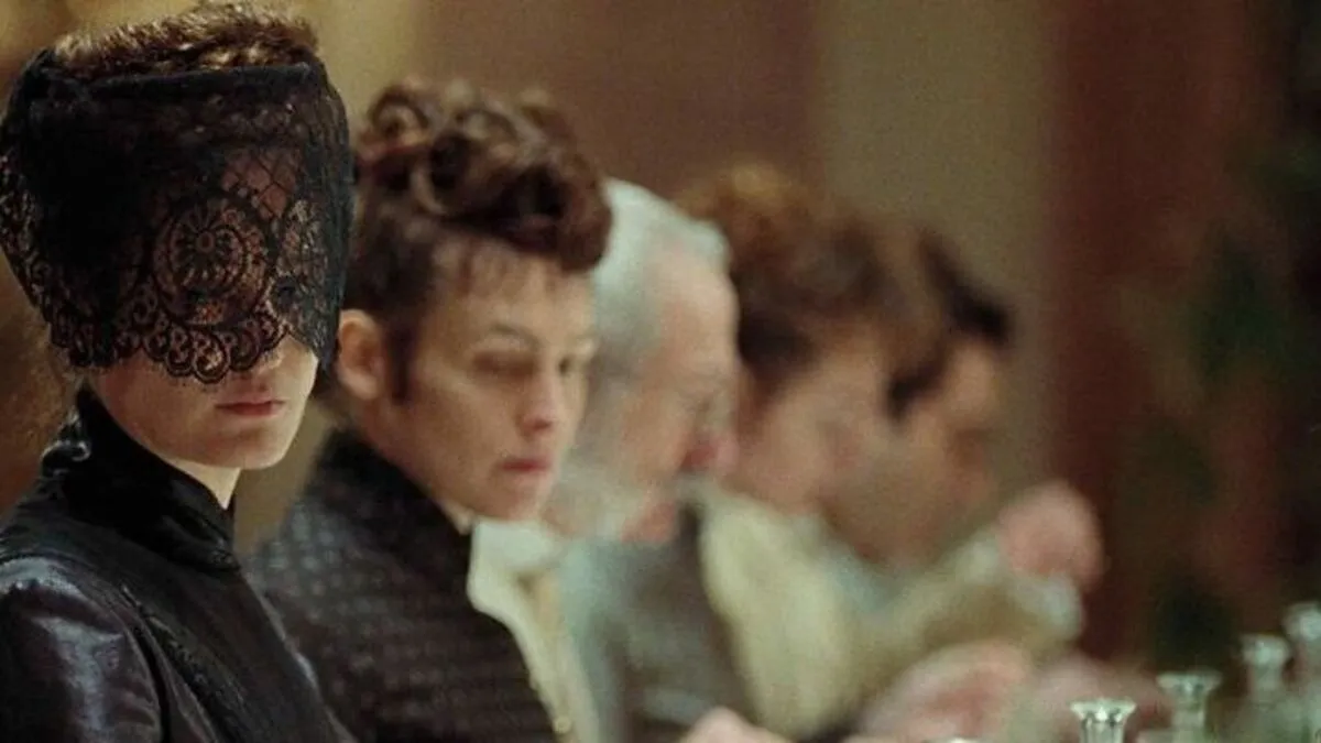 Nominierung statt Stornierung: Noch ist Marie Kreutzers Historiendrama "Corsage" nach der Causa Teichtmeister nicht abgesagt 