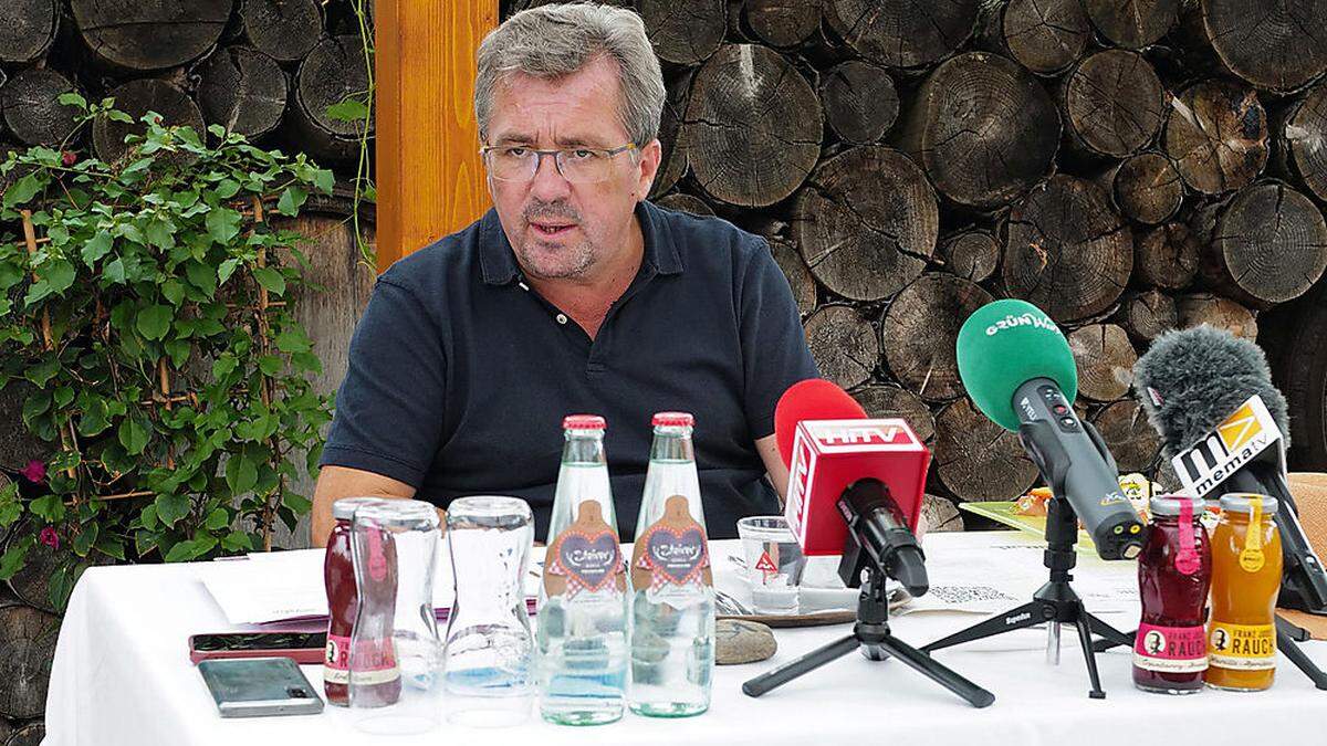 Peter Koch beim Pressegespräch im Gasthaus Hollerer in Oberaich