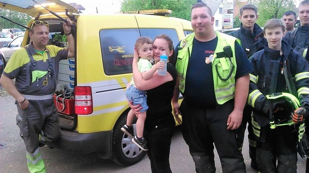 Die Mutter konnte ihr Kind wohlbehalten in die Arme nehmen