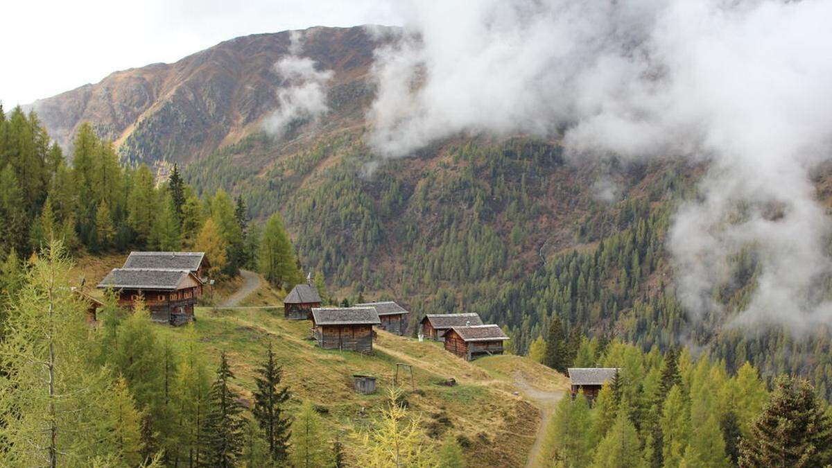 Das Filmteam „Zingerle“ dreht im Innervillgrater Bergdorf Kamelisenalm