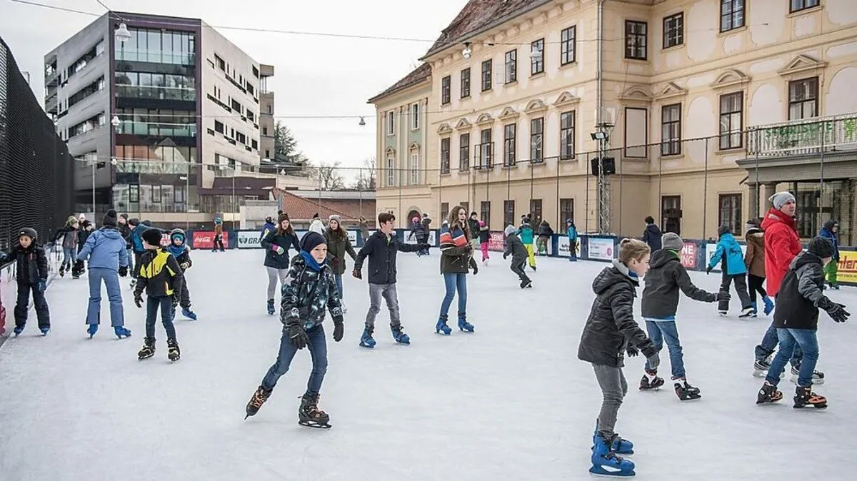 Heuer ab 22. November: Eislaufen am Karmeliterplatz