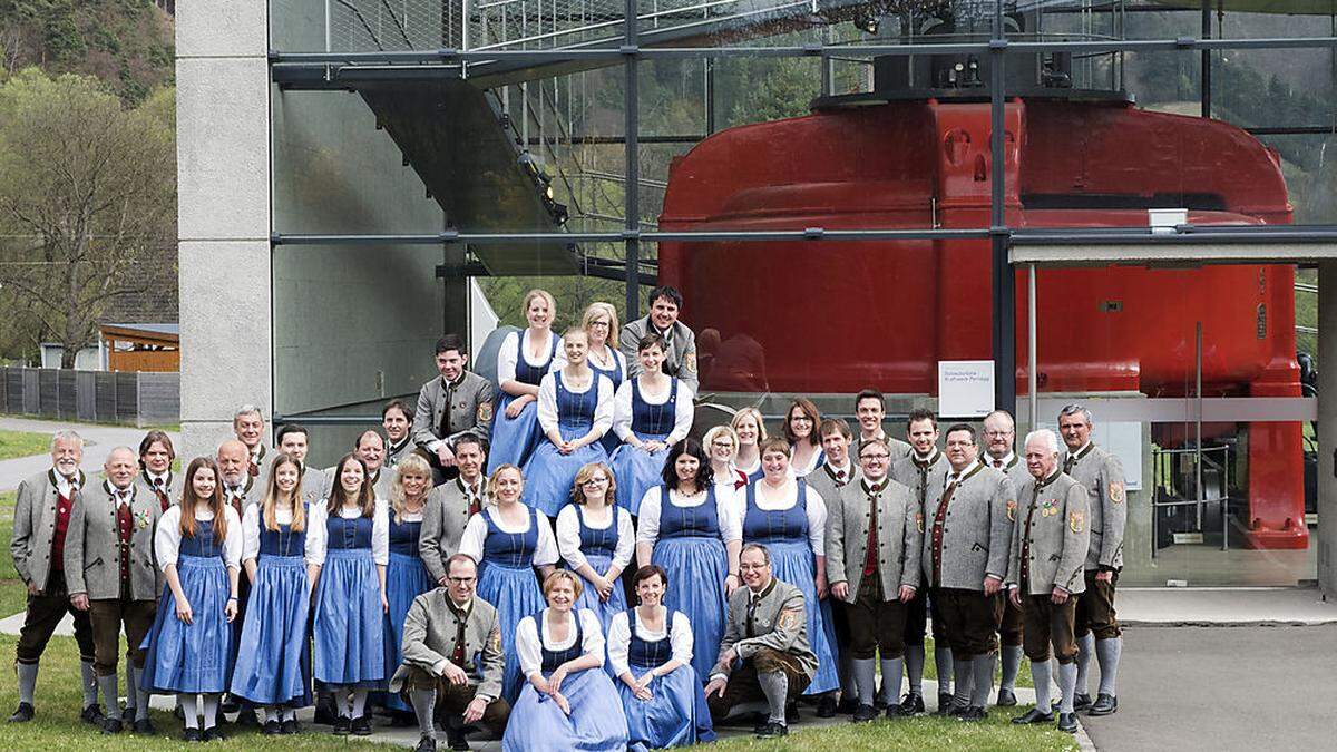 Der Musikverein Pernegg passt genau ins Kraftwerk – und beide sind heuer 90 Jahre alt