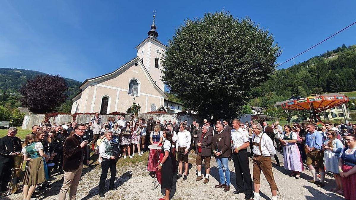 Die neue Ehrenbürgerin wurde beim Jahreskirchtag überrascht