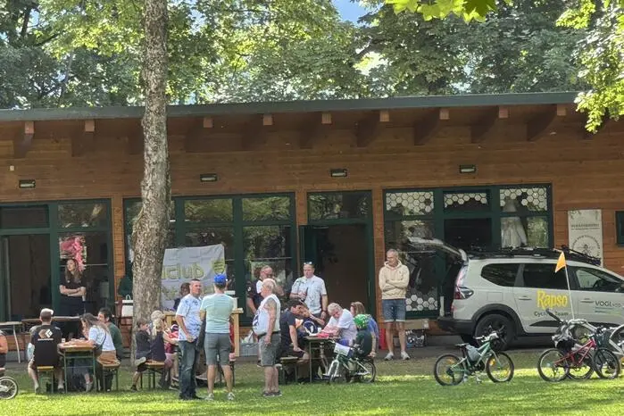Der Radclub verfolgte mit der Veranstaltung das Ziel, Kindern den Spaß am Radfahren näherzubringen und ihnen eine sichere Möglichkeit zum Hineinschnuppern zu bieten. 
