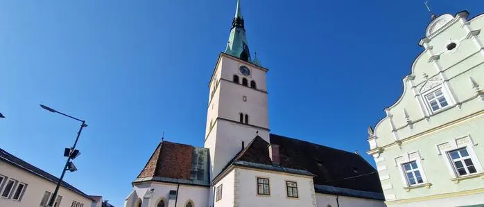 Die Michaelikirche wird derzeit saniert