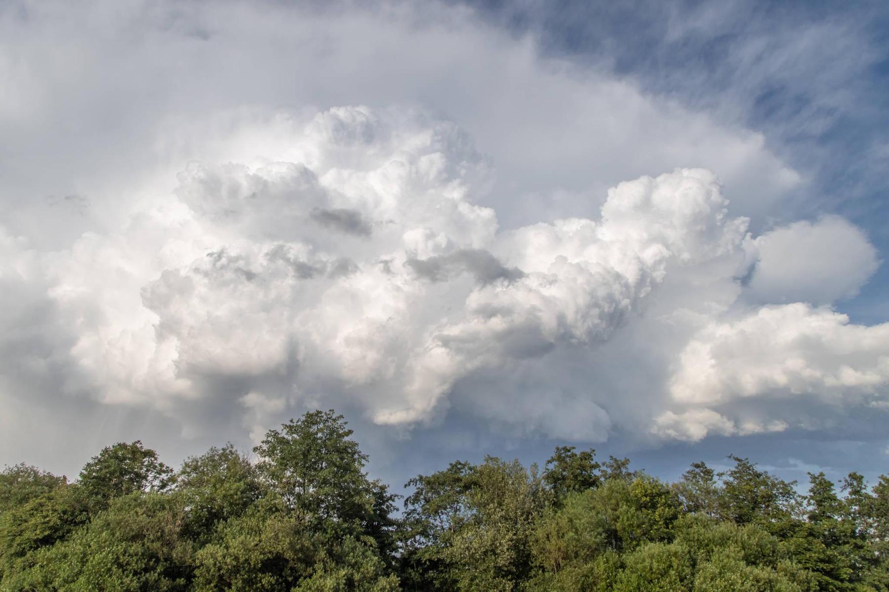 Am Samstag: Gewitter mit Hagel und kräftigen Schauern steuern auf Kärnten zu