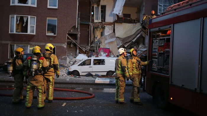 Eine Explosion in einem Wohnhaus in Den Haag hat am Sonntag mehrere Verletzte gefordert.