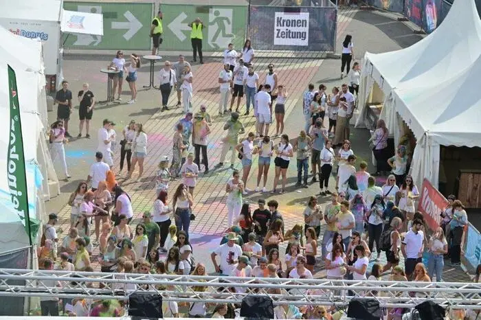 Das "Holi-Festival der Farben" kommt ursprünglich aus Indien, mehr Informationen dazu lesen Sie hier.