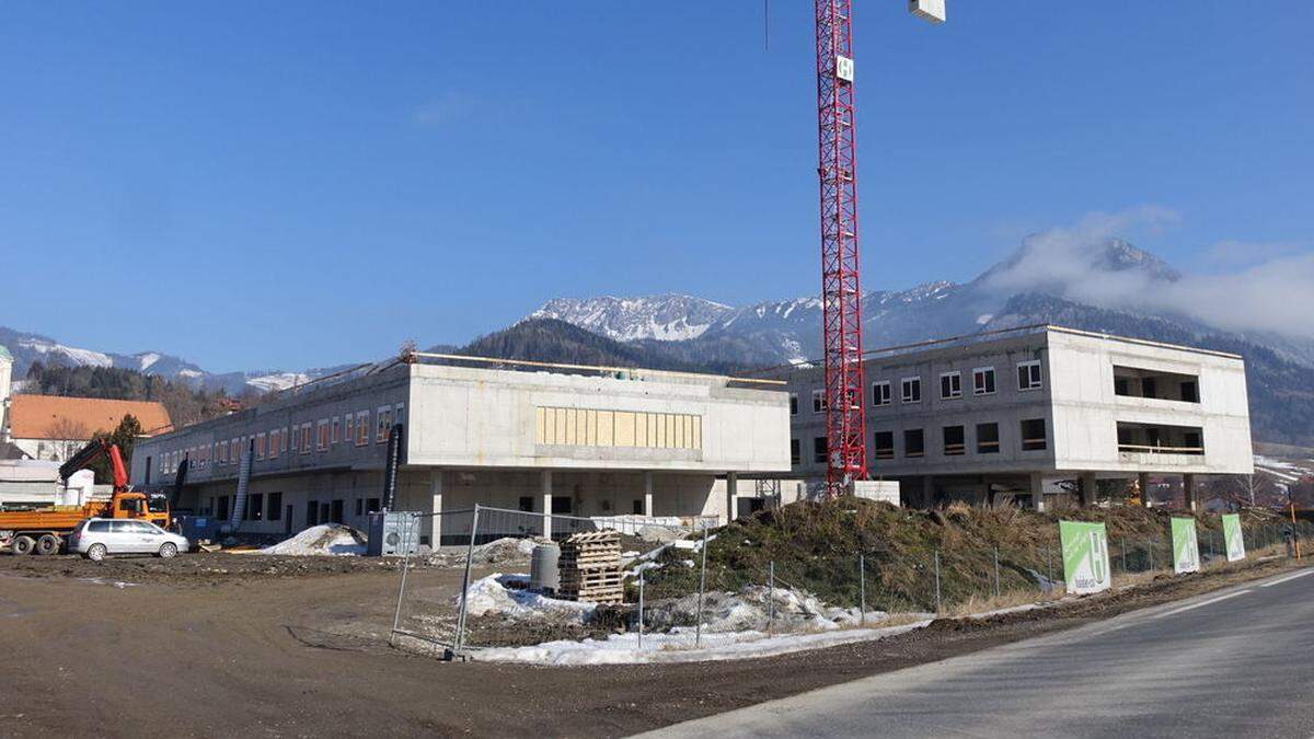 Das neue Landespflegezentrum in Mautern wird seit neun Monaten gebaut und ist Ende 2017 bezugsfertig