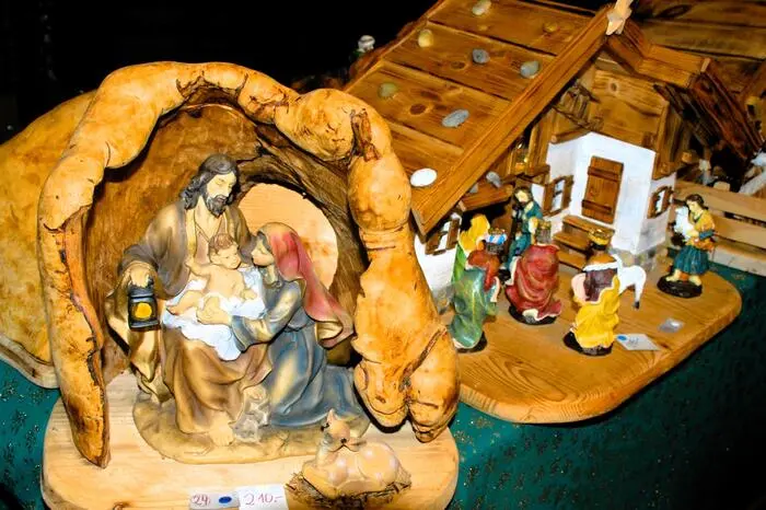 Außerdem bereicherten kreative Weihnachtskrippen die Ausstellung um eine weitere Attraktion.