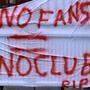 &quot;Keine Fans = kein Klub&quot;, schreiben die Fans des FC Liverpool.