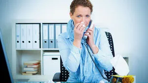 Nicht wirklich freiwillig geleistete  Überstunden und Stress am Arbeitsplatz schaden der Gesundheit