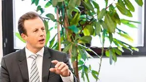 Gesundheitslandesrat Karlheinz Kornhäusl spart auch ganz unten im System