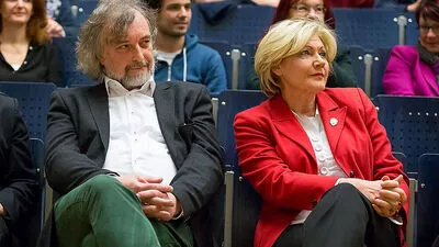 Die Stimmung zwischen Grün (Frank Frey) und Rot (Maria-Luise Mathiaschitz) ist ausbaufähig