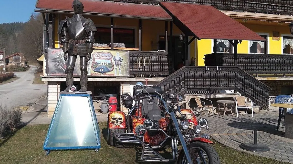 In einer Box beim Schwarzen Ritter in Södingberg kann man schon jetzt Spenden einwerfen