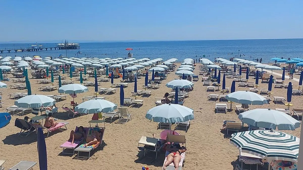 Viele Stellen von Lignano waren und sind auch nicht von Algen beeinträchtigt. Die Algen sind wie Labortests am Dienstag bestätigten für Menschen nicht gesundheitsschädlich