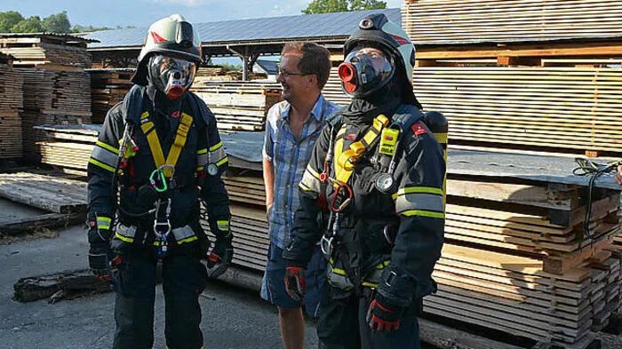 Insgesamt waren 14 Feuerwehren im Einsatz
