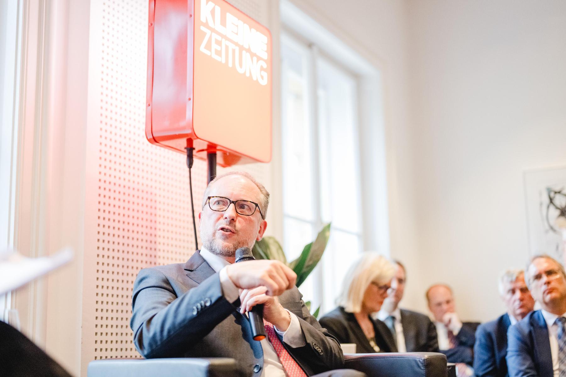 Nach Salon der Kleinen Zeitung: SPÖ kritisiert Schallenberg für „Kriegsagenda“