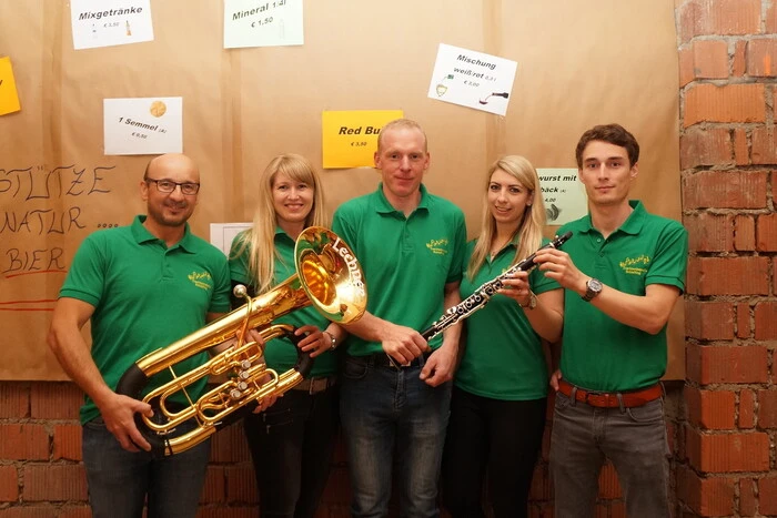 von links: Johann Berger, Jasmin Stürzenbecher, Christoph Brunner, Daniela Berger und Thomas Leiss.