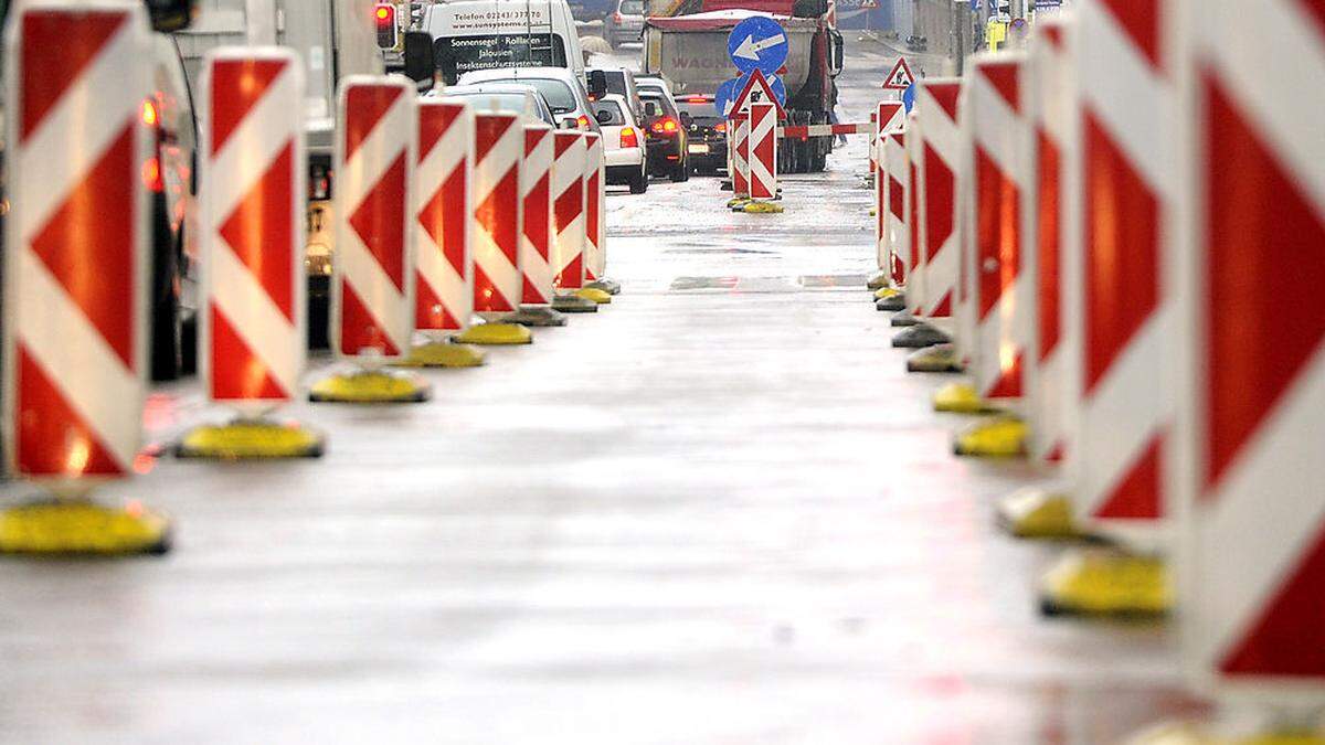 Die Baustelle in Hüttenberg wird bis Ende April andauern