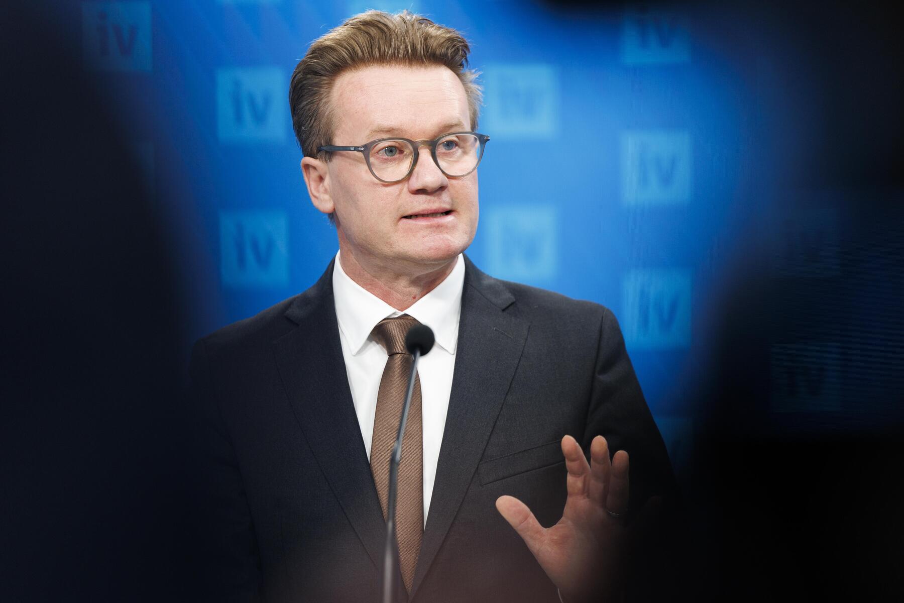 Budget: „Wir haben über unseren Verhältnissen gelebt“