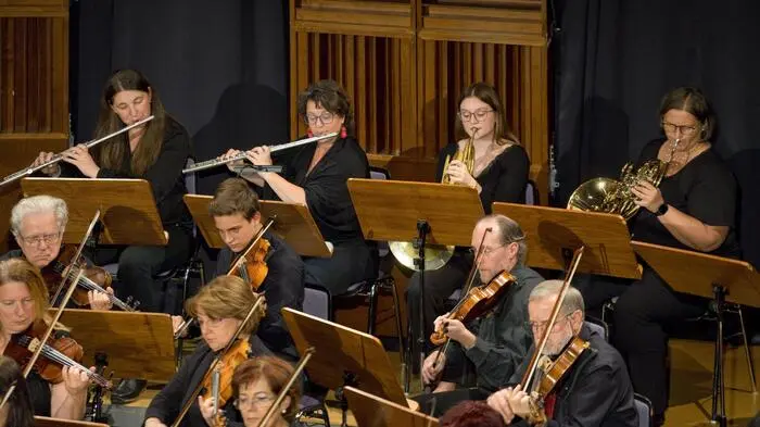 Ein beeindruckendes musikalisches Erlebnis bot das Kammerorchester Accento Knittelfeld unter der Leitung von Lore Schrettner am Mittwoch, 6. November, im Veranstaltungszentrum Judenburg