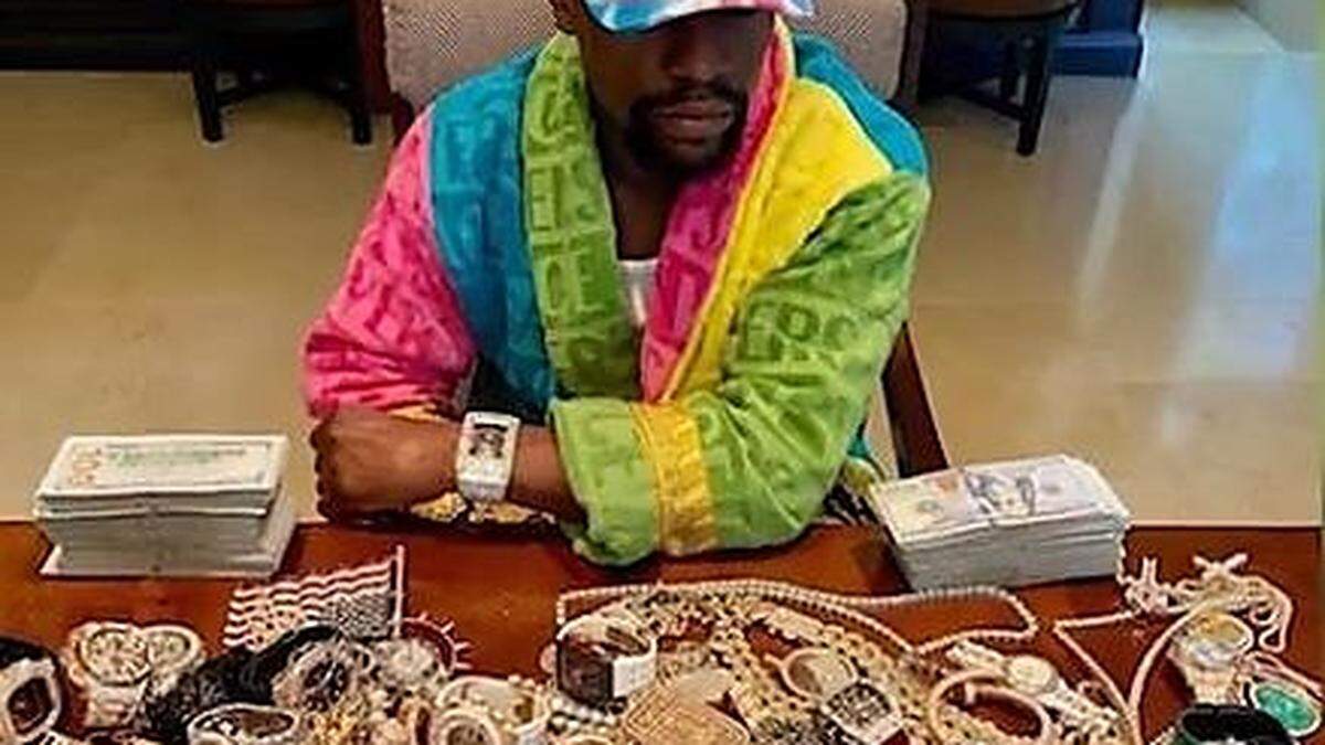 Floyd Mayweather mit seinen Schätzen