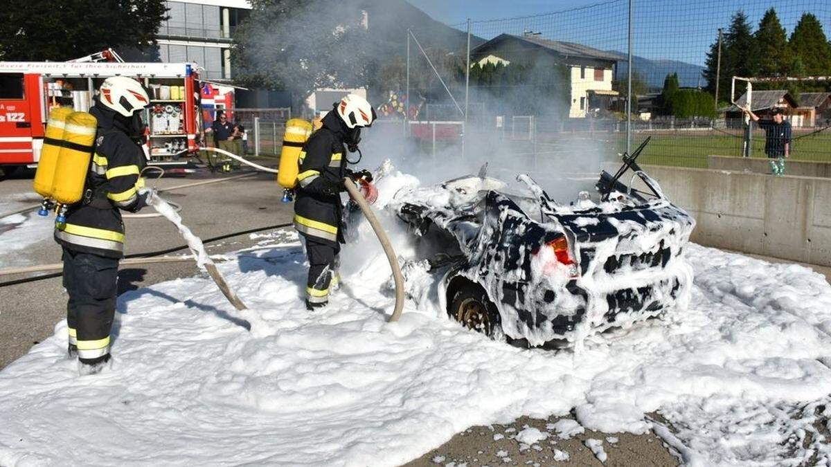 Im Zuge der Aus- und Weiterbildung an der Landesfeuerwehrschule wurde von den Kameraden im vergangenen Jahr 3988 Stunden in 250 Lehrgängen aufgewendet