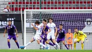 Klagenfurt wusste die chaotischen Situationen bei Eckbällen nicht zu verteidigen