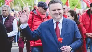 Hoch die alten Traditionen: Wiens SPÖ-Chef Michael Ludwig beim SPÖ-Aufmarsch zum 1. Mai