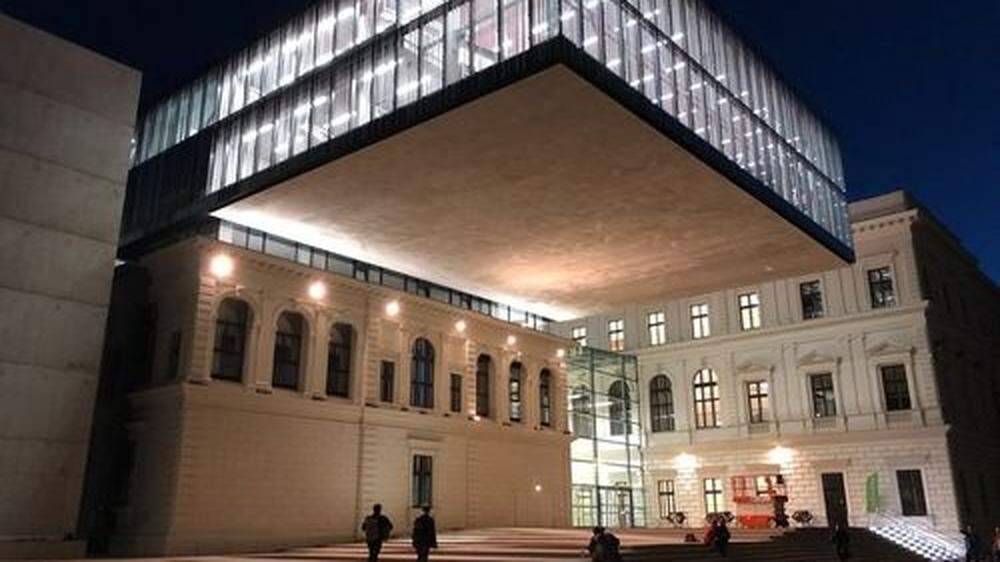 Der Umbau der Uni-Bibliothek veränderte den Campus der Karl-Franzens-Uni