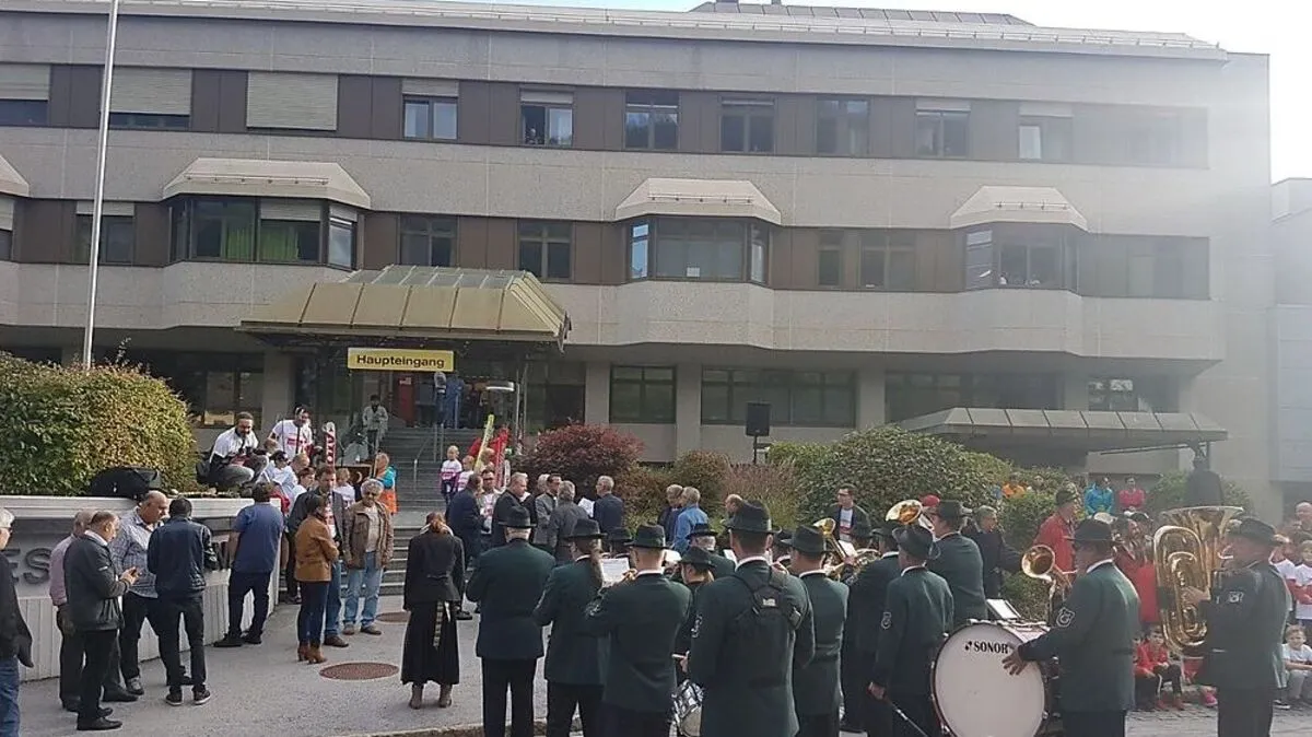 Eine Protestveranstaltung mit 1000 Menschen in Rottenmann