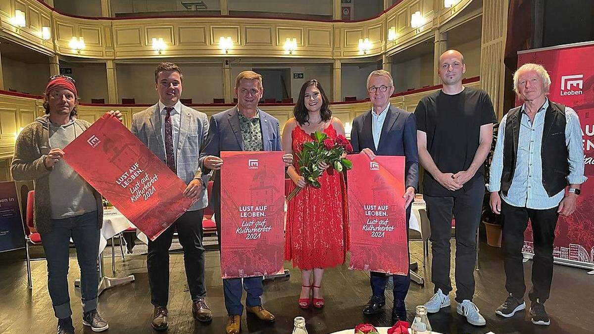 Werner Schwaiger (Art Group &quot;eisenhut&quot;), Kulturreferent Johannes Gsaxner, Bürgermeister Kurt Wallner, Sopranistin Corina Koller, Kulturmanager Gerhard Samberger, Christian Thausing, Obmann Verein Musiktheater Leoben und Pianist Helmut Iberer