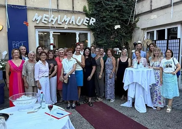 Zahlreiche südoststeirische Unternehmerinnen trafen sich in Bad Radkersburg beim dritten „Walk & Talk“ um sich auszutauschen und neue Kontakte zu knüpfen