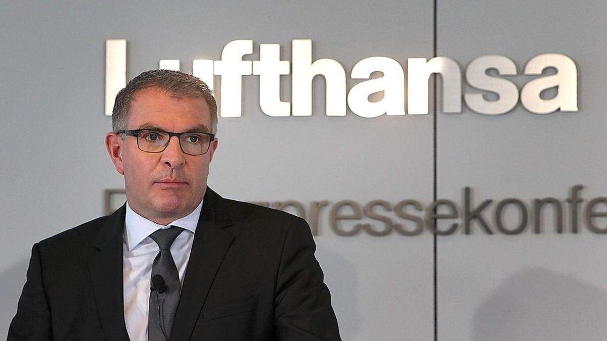 Lufthansa-Chef Carsten Spohr wirbt um Vertrauen für seine Entscheidung. Die Lufthansa müsse auch weiterhin ihr Schicksal unternehmerisch gestalten